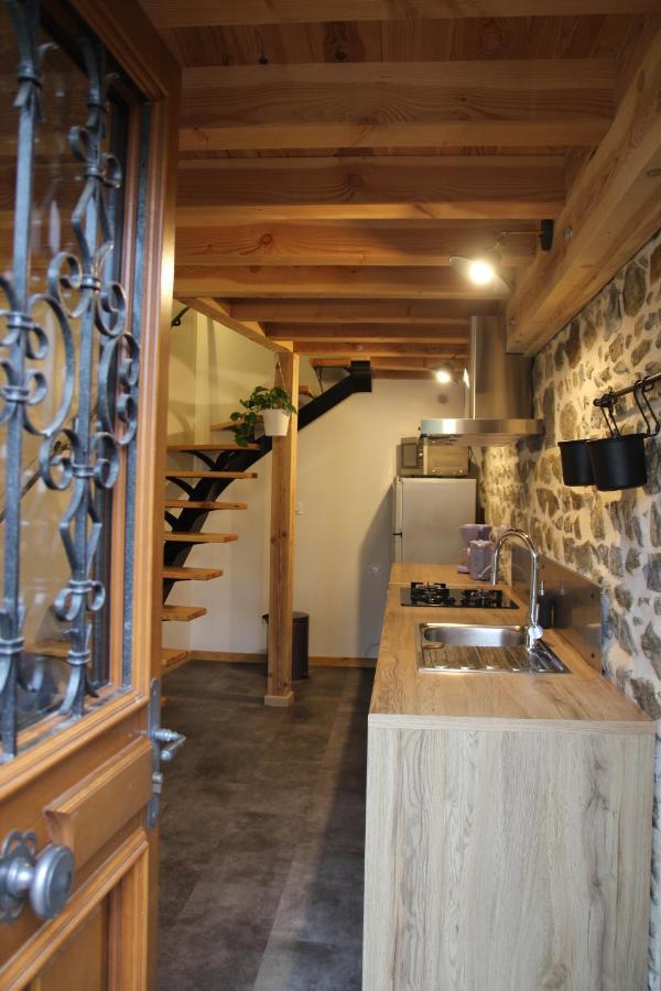 Gite Du Moulin Chenelette Экстерьер фото