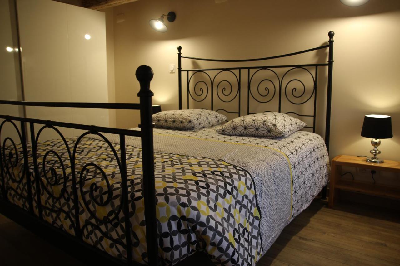 Gite Du Moulin Chenelette Экстерьер фото